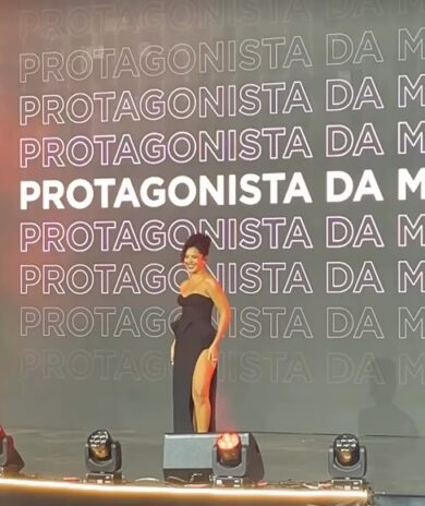 Bella Campos participa de evento de beleza (Reprodução/Instagram) Bella Campos participa de evento de beleza (Reprodução/Instagram)