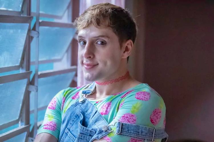 Diego Martins assume romance com ator da Globo