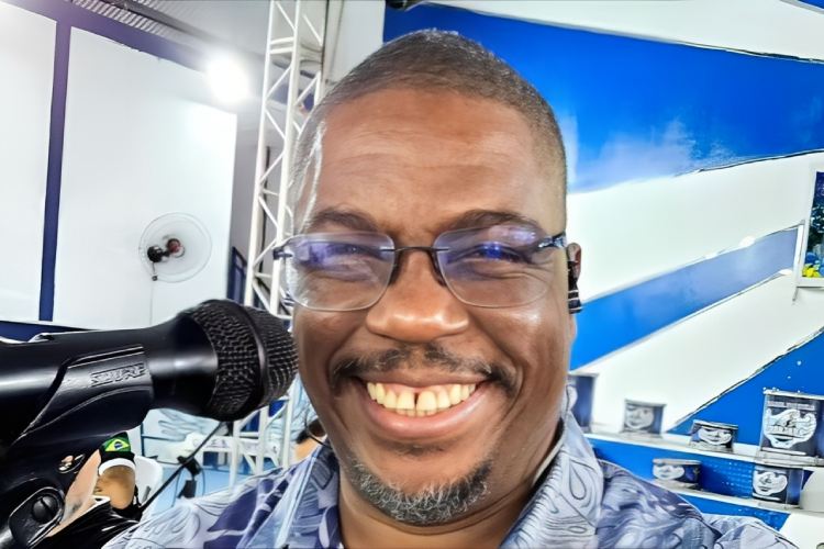 Morre Gilsinho, intérprete da Portela, aos 55 anos