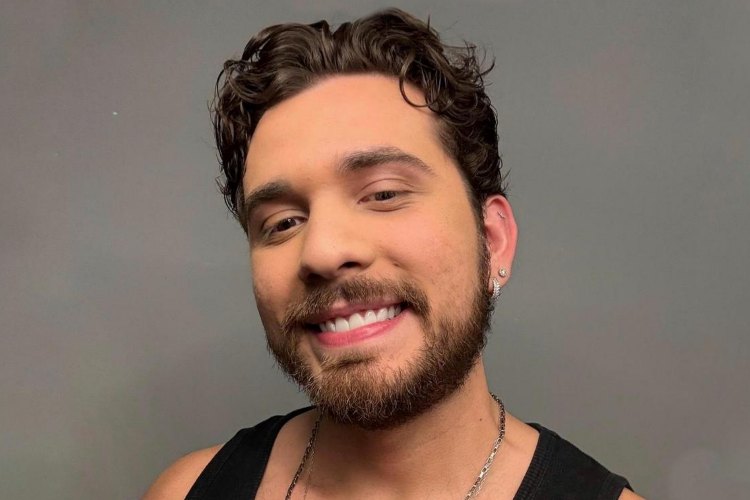 Gustavo Mioto anuncia chegada de novo membro na família: “Estou feliz”