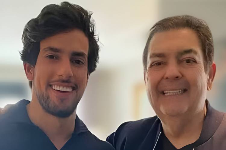 Faustão surge em rara aparição ao ganhar homenagem do genro