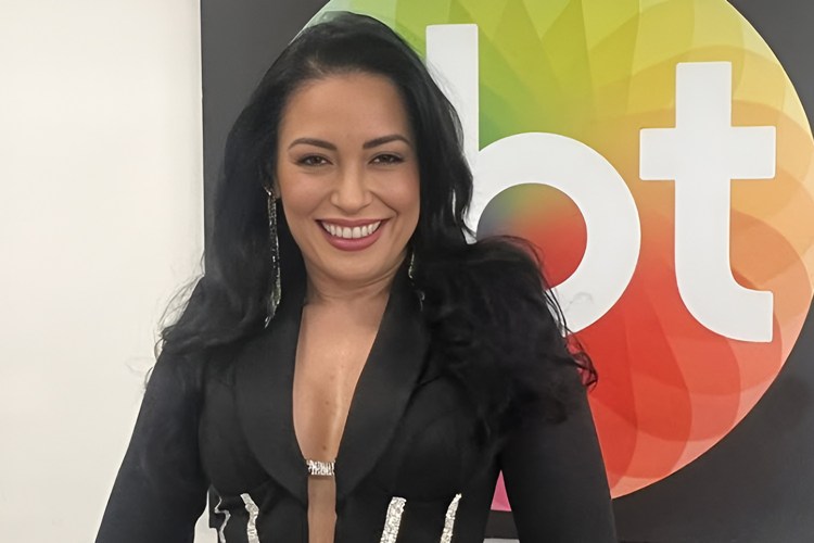 Milene Pavorô terá programa no SBT em 2026