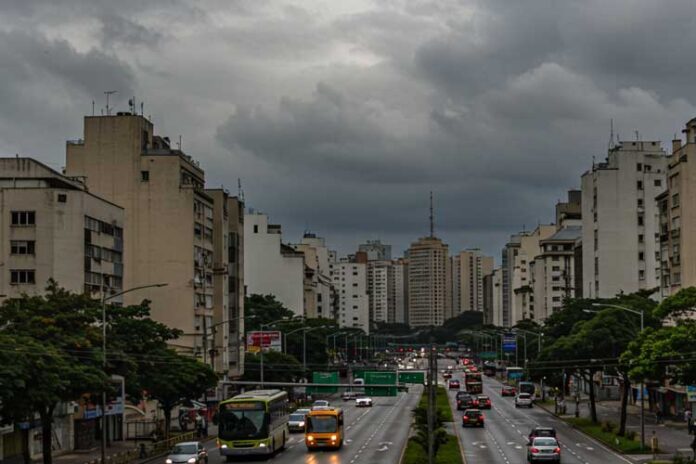Temporal em São Paulo