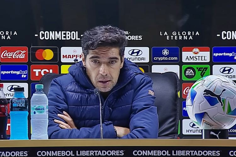Abel Ferreira se revolta após jornalista afirmar que o Palmeiras tem ‘pacto’ sobrenatural