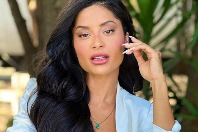 Ex-bailarina do Faustão, Aline Campos causa com publicação: “eu não fazia”