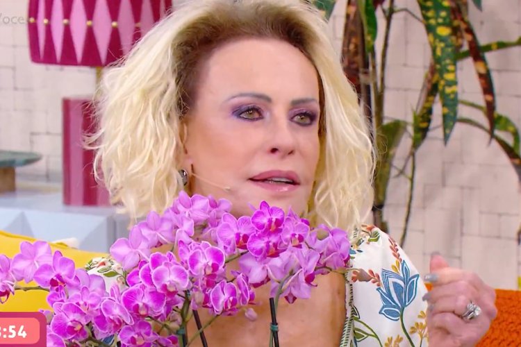 Ana Maria Braga vai às lágrimas ao falar sobre diagnóstico grave de câncer