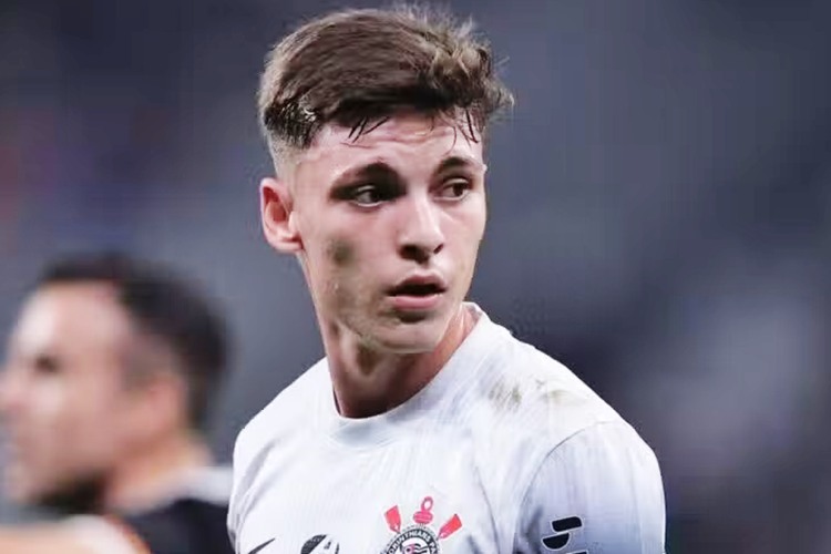 Breno Bidon é sondado por gigantes da Europa e pode dizer adeus ao Corinthians