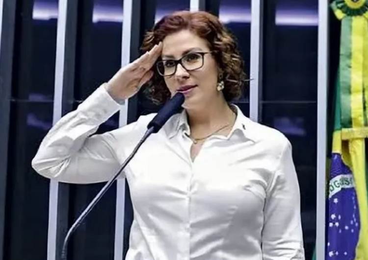 Carla Zambelli - Instagram