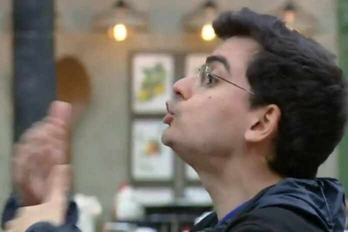 Dudu Camargo Dudu Camargo (Reprodução: Record)