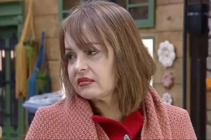 Gaby Spanic em A Fazenda 17 Gaby Spanic em A Fazenda 17 - Foto: Record