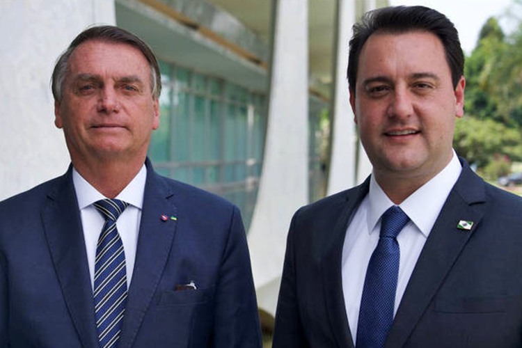 Jair Bolsonaro deseja Ratinho Jr. como candidato a presidência em 2026