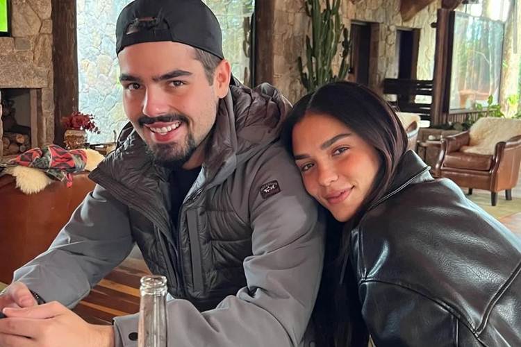 João Silva e Isabella - Instagram