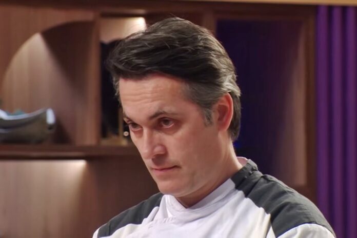 JohnLee Johnlee deixa o MasterChef Confeitaria - Foto: Band