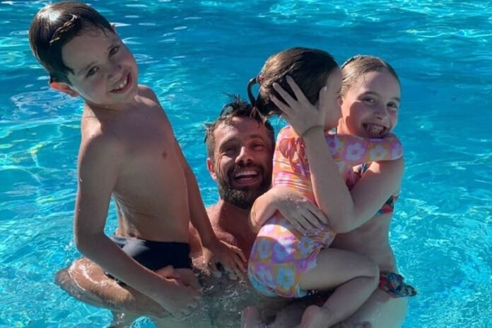 rafael cardoso Rafael Cardoso reencontra filhos (Foto: Reprodução/ Instagram)