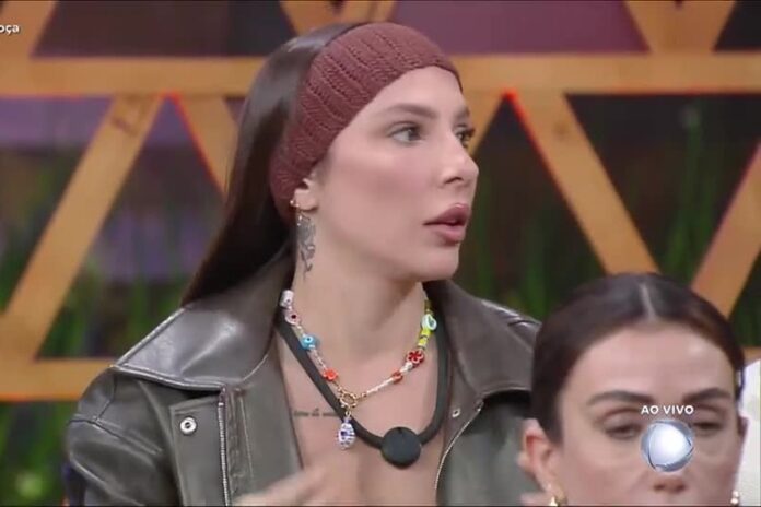 Martina em A Fazenda 17 (Foto: Reprodução)