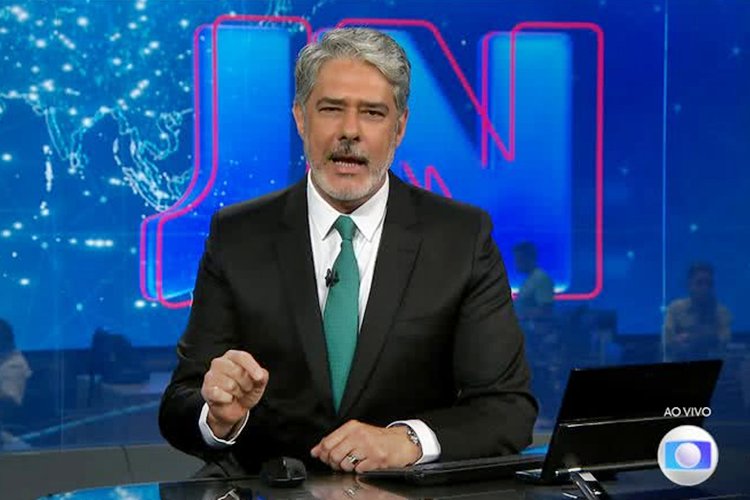 William Bonner surge às pressas na Globo e anuncia tragédia ao Brasil