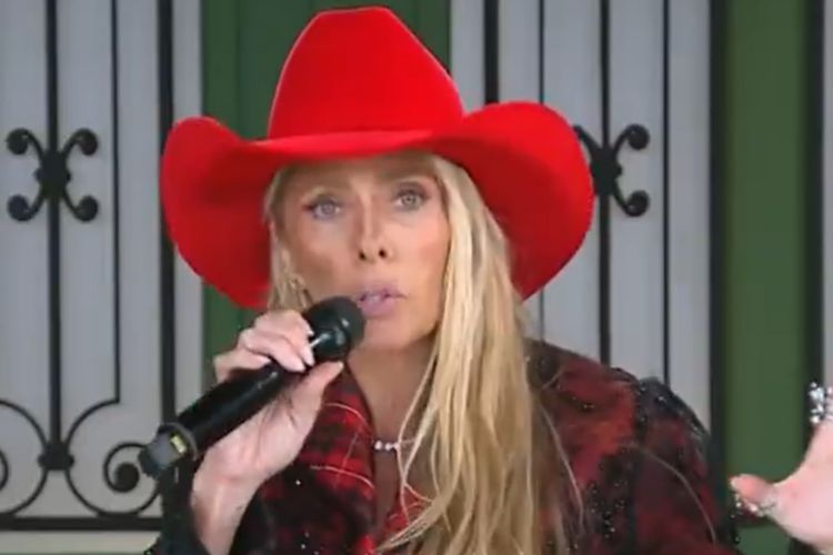 Adriane Galisteu Adriane Galisteu