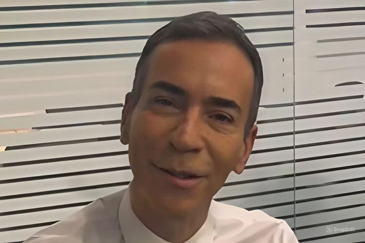 César Tralli chama atenção ao falar sobre os sogros, pais de Ticiane Pinheiro