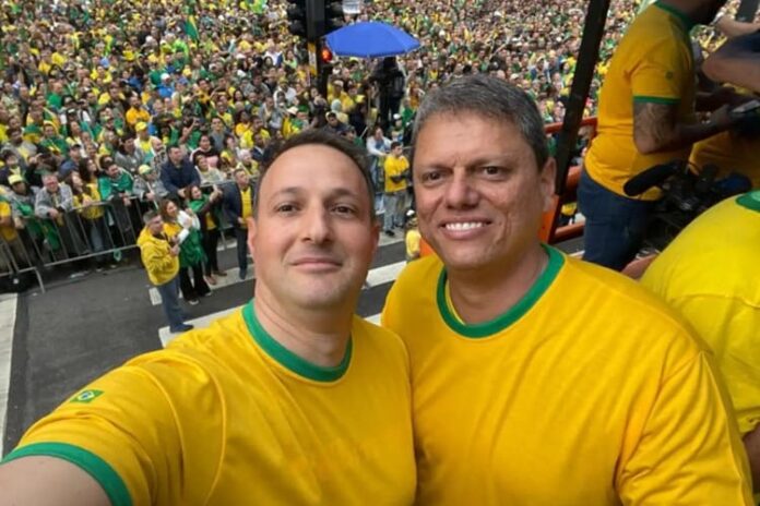 Derrite e Tarcísio Derrite e Tarcísio (Foto: Reprodução/ Instagram)