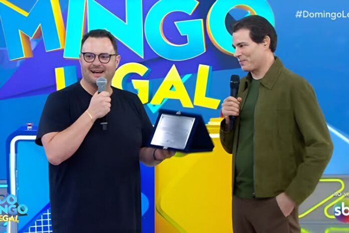 Gargalaca e Celso Portiolli no Domingo Legal Gargalaca e Celso Portiolli no Domingo Legal