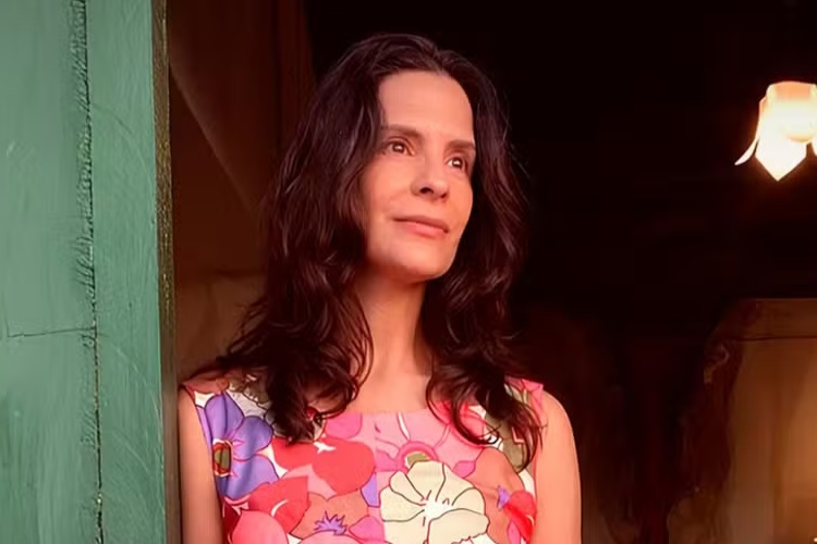 Há 11 anos sem fazer novelas, ex-atriz global desabafa: ‘Muita gente acha que eu não estou trabalhando’