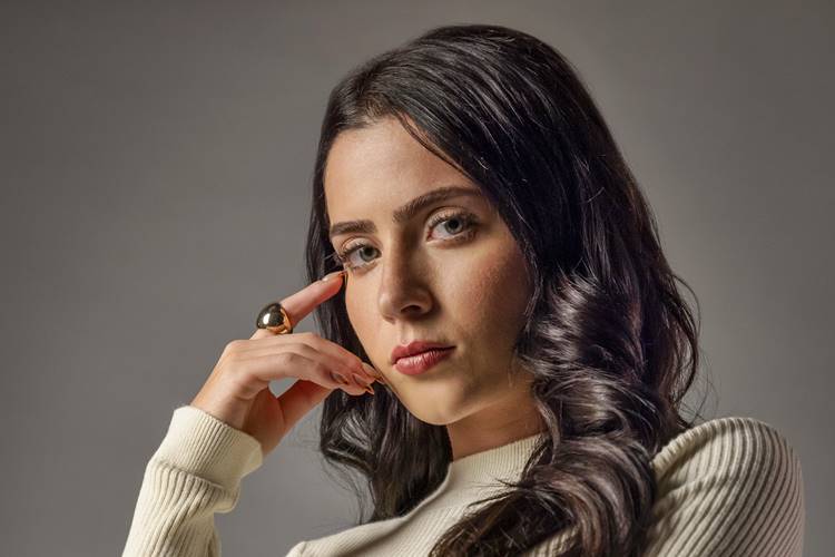 Jade Picon conta sobre seu papel na primeira novela vertical da Globo