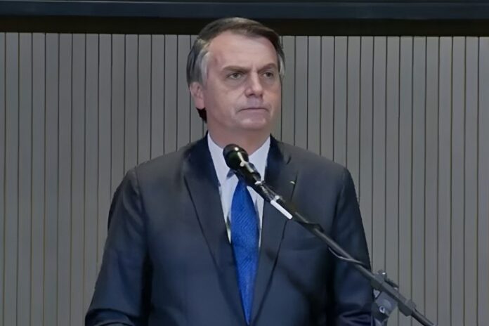 Jair Bolsonaro Jair Bolsonaro - Foto: GloboNews/Reprodução