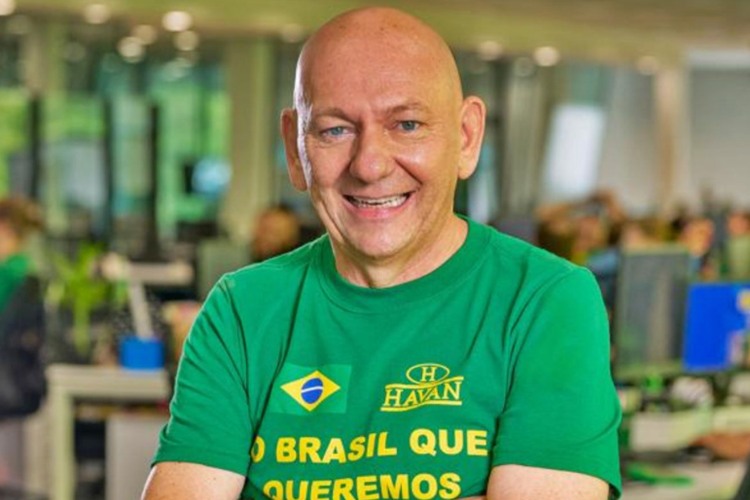 Luciano Hang diz o que pensa sobre banheiros unissex no Brasil