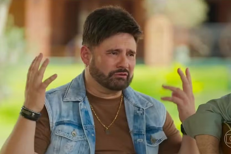 Sertanejo Luiz Cláudio vai às lágrimas ao relembrar ajuda de Alexandre Pires