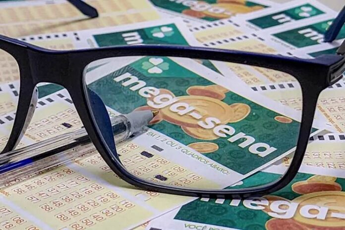 Mega-sena - agencia brasil MEGA-SENA ACUMULADA - RAFA NEDDERMEYER/AGÊNCIA BRASIL