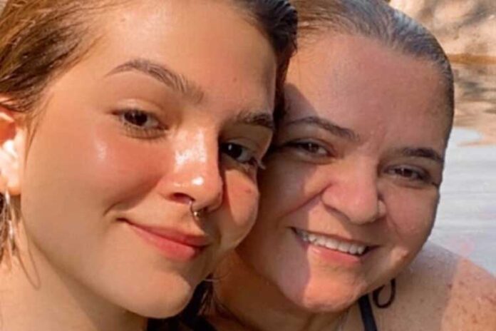 Mel Maia e Débora Maia