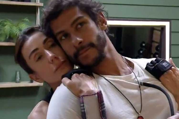 Michelle Barros e Shia Phoenix