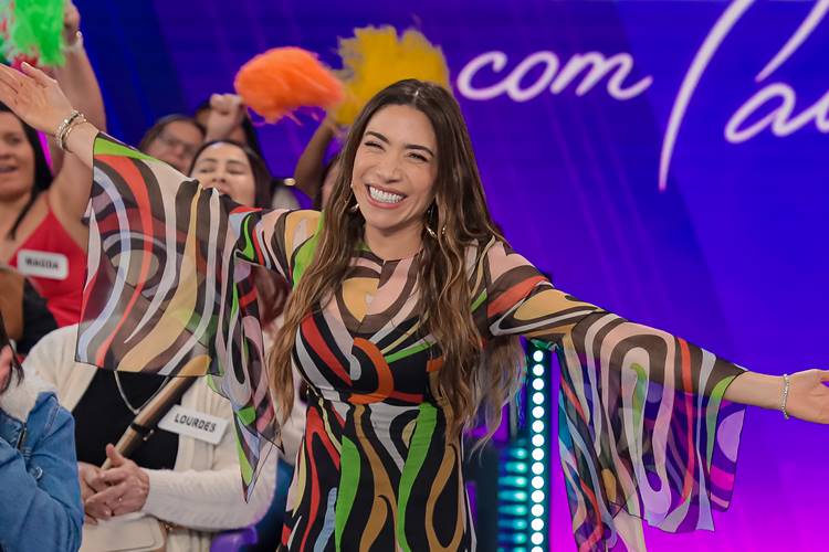 Programa Silvio Santos com Patricia Abravanel conquista a liderança