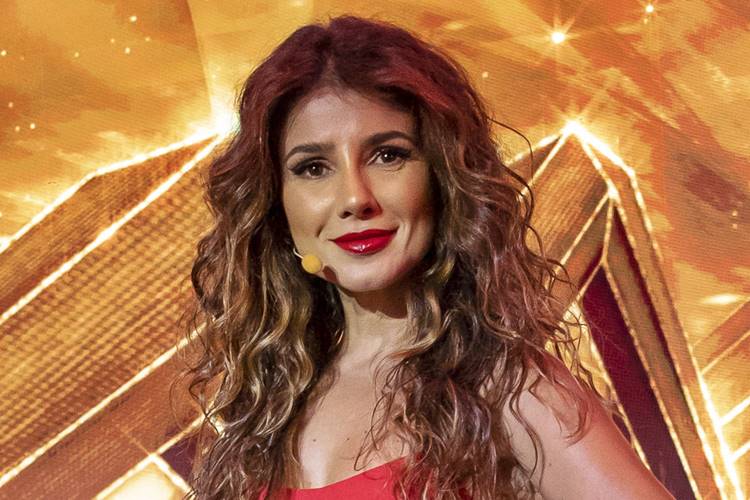 Paula Fernandes fala sobre seu retorno às novelas: ‘Está valendo muito a pena’