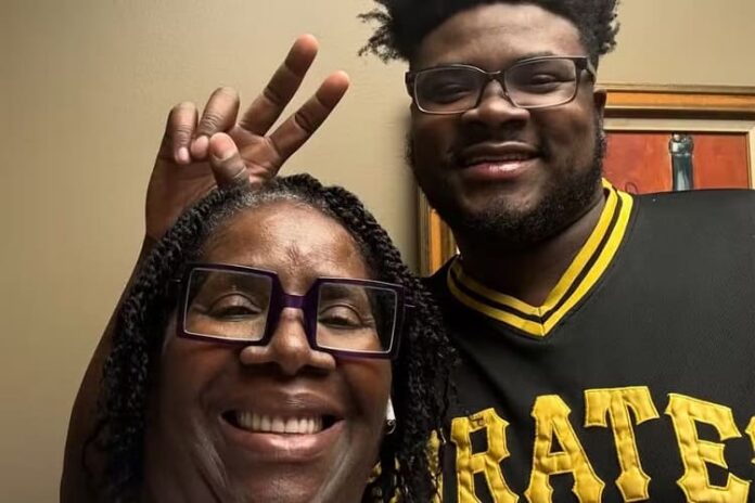 Marquay The Goat e sua mãe, Sonja Collins