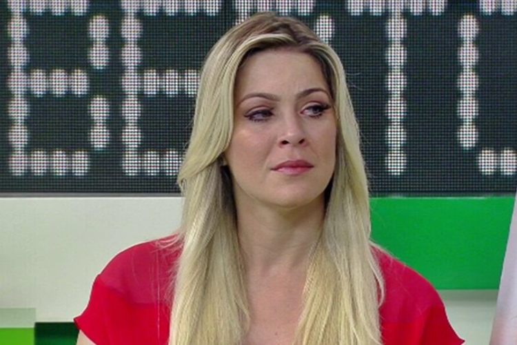 Vivendo dias de caos, Renata Fan surge devastada e confirma: “Não temos força”