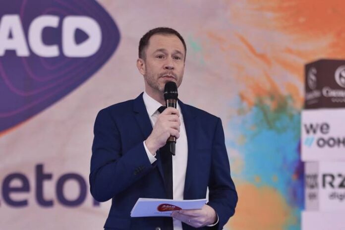 Tiago Leifert Tiago Leifert