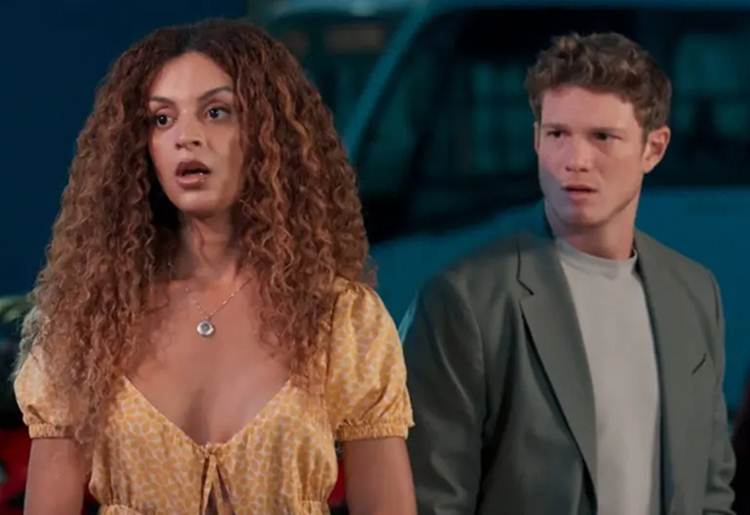 Três Graças: Leonardo pede Viviane em namoro