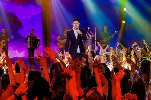 Zez&eacute; Di Camargo