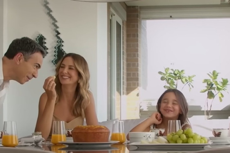 Ticiane Pinheiro Ticiane Pinheiro na vinheta da Globo (Foto: Reprodução)