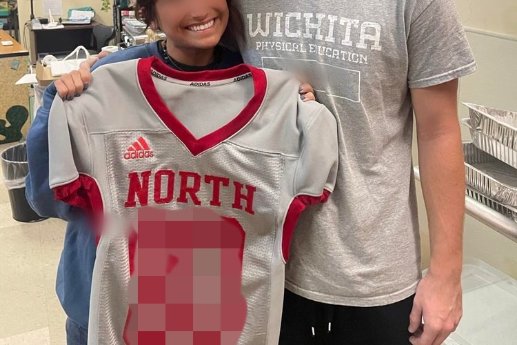 Professora e aluno, Nikki Baird, Nico Baird, Nicole Baird, Nicole Hernandez teacher student Professora e aluno (Foto: Reprodução/ Facebook)