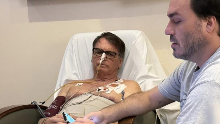 Carta de Bolsonaro antes de cirurgia irrita aliados e Michelle proíbe entrevista: “Egoísmo”