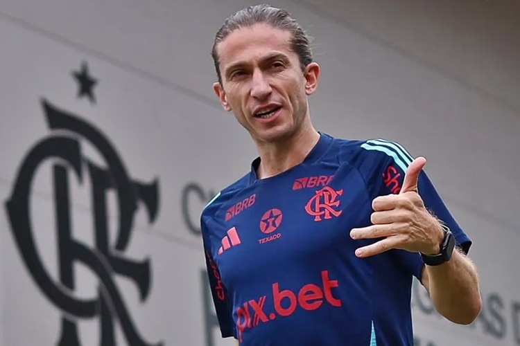 Flamengo renova com Filipe Luís até 2027