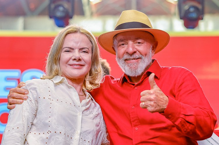 Gleisi Hoffmann e Lula