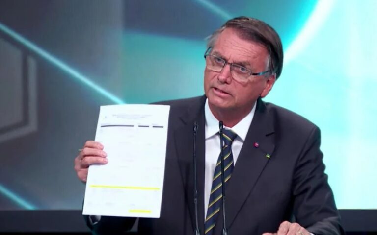 Polícia Federal cria protocolo para lidar com cartas de Bolsonaro