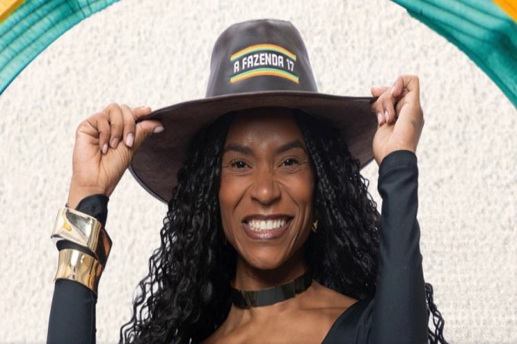A Fazenda 17: Kathy Maravilha é a 16ª eliminada