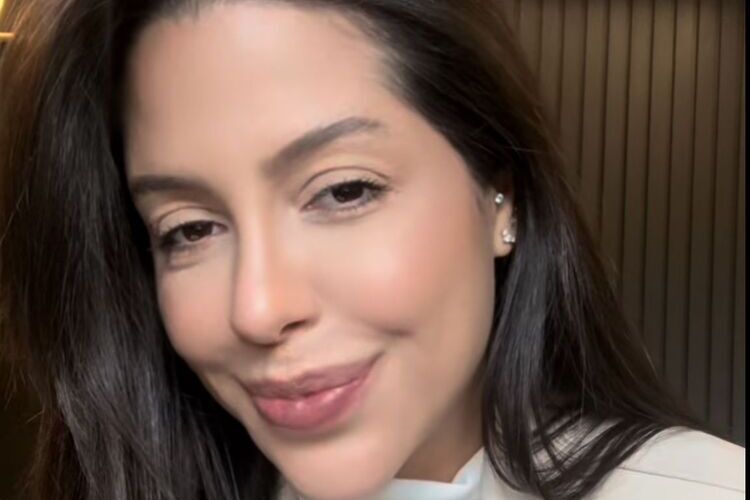 Laís Caldas fala sobre Monjaro Laís Caldas fala sobre Monjaro