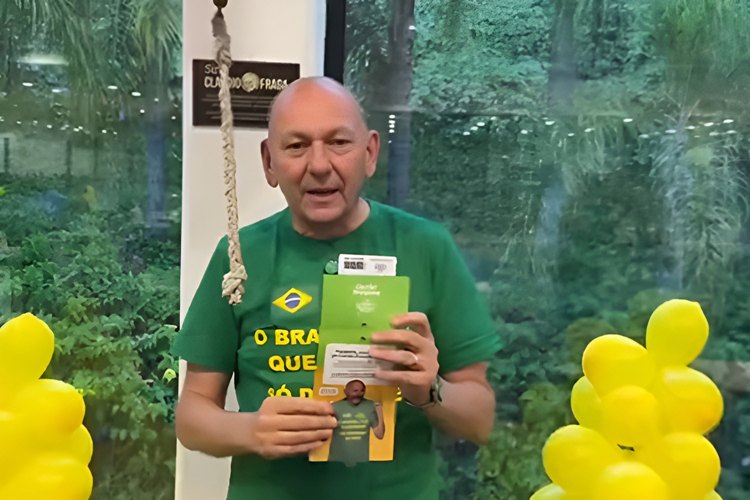 Luciano Hang surpreende e doa R$ 11 milhões aos funcionários das lojas Havan