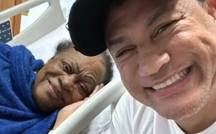 Popó anuncia morte da mãe, Zuleica Freitas, aos 80 anos