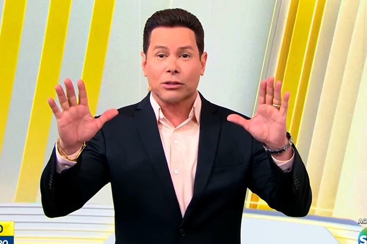 Marcão do Povo emociona público do SBT na abertura do Primeiro Impacto